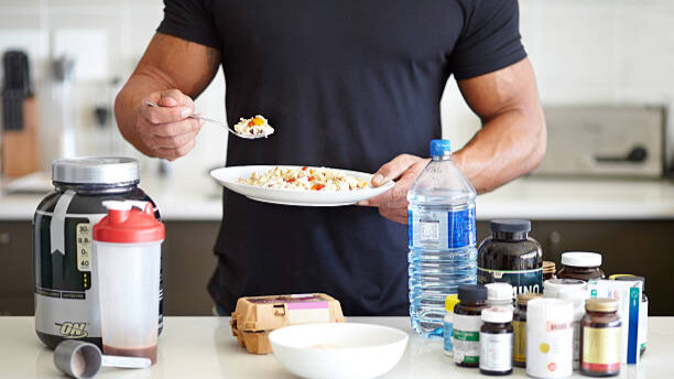 Na ovoj slici su prikazani dodaci ishrani koji podržavaju prirodan nivo testosternona.