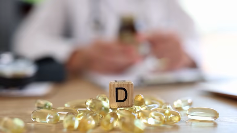 Na slici su prikazane kapsule vitamina D.